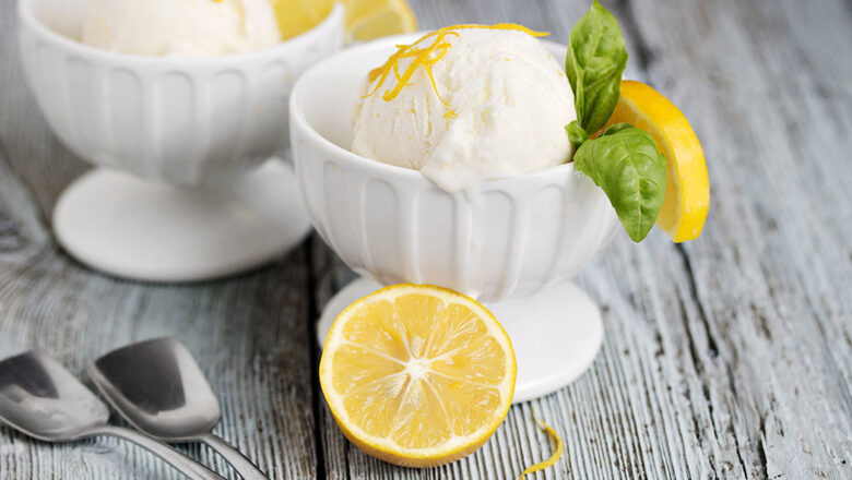 Domácí osvěžující citronová zmrzlina: Jak na ni i bez zmrzlinovače?